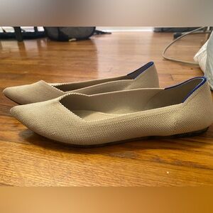 Tan Rothys pointy 9.5